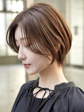 ソワネ 表参道(soigne) 青山白髪ぼかしハンサムショートウルフベージュアッシュ40代50代