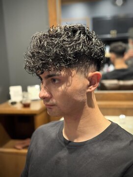 銀座 シノ 本店(shino) メンズ ハードパーマ スペインカール