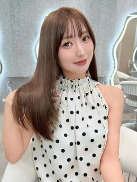 グローアイヴィ 大宮(GLROW IVY) グレーブラウン/ミディアムレイヤーカット/ダークアッシュ/大宮