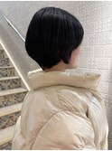 大人女性横顔美人ショートボブレイヤー30代40代50代