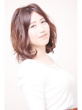 ビューティーガロ Beauty GARO 加須店 外国人風濡れカールで無邪気な可愛さが充満