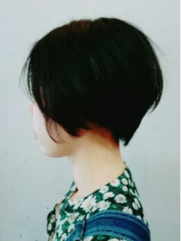 マルコ ヘアデザイン(marco hair design)の写真/ショートが得意なのはカット技術が高い証拠★毎朝のセットも楽なショートでいつでもオシャレが再現できる♪