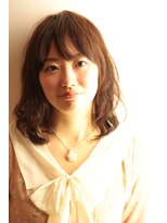 アートベー(AtoB)&nbsp;伸ばし中パーマスタイル