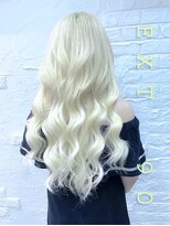 ウーロス(uros.) White blond