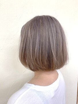 アップル(APPLE) ショートボブ☆ミルクティ