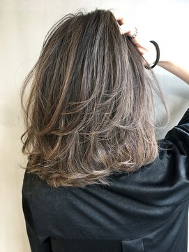 ブラン 広島八丁堀(Blanc) 【Blanc/広島】3Dハイライト_グレージュ_ミディアム