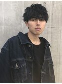ゆるスパイラル刈り上げおしゃれショートマッシュ