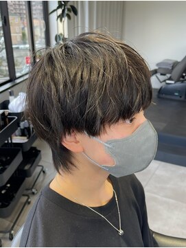 ユーリ(JUURI) マッシュウルフ