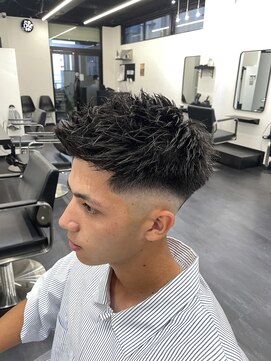 メンズサロンドットリアン(dot. lien) フェードメンズ刈り上げバーバースタイルスキンフェード短髪