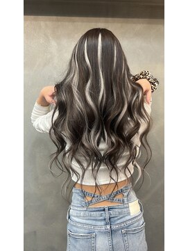 TNB トウキョウ 渋谷 渋谷本店(TNB TOKYO) エクステでつけるメッシュスタイル