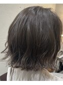 グレージュ