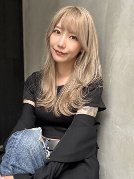 ファイブバイジエクト 堀江(FIVE by The Ect) ミルクティーベージュ×レイヤーカット×透明感カラー☆