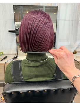 ユノ(juno) ピンクラベンダーとボブ