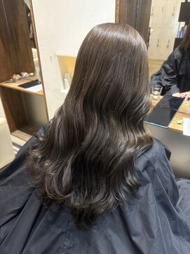 ラウブロッサム 大宮西口店(Lau Blossom) オリーブベージュ