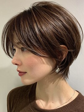 エダ 鎌倉(edA.) 小顔ショート＃ショート＃ボブ＃３０代＃４０代