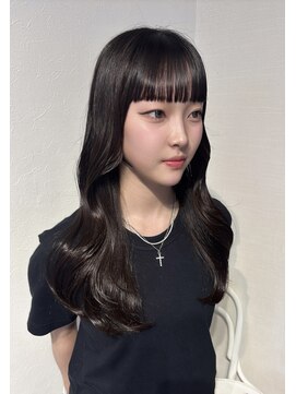 アンニュ(annuy) 【annuy_mizuki】 顔まわりカット/レイヤー／韓国巻き