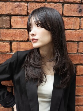 サヴィー(suvvy) レイヤーカット