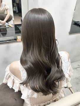 透明感◎オリーブベージュカラー