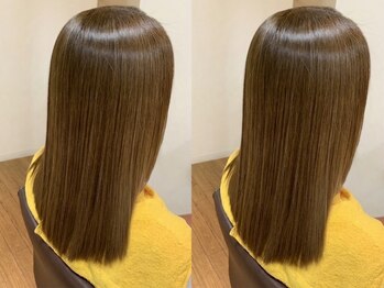 ラティーフ(Latief)の写真/頑固なくせ毛やうねりも、髪質に合わせた縮毛矯正で指通りの良いサラサラな艶髪へと導きます。