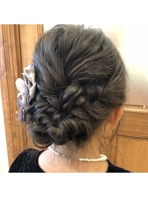 お呼ばれヘアアレンジ