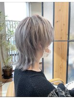 セラヴィ シャドウルーツグレーシルバー×ウルフヘア