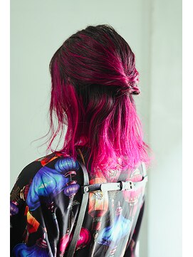 マーシー(MAAAAAC) 【MAAAAAC】ビビットピンクアレンジ