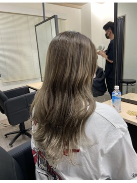 スターズ 渋谷(STARS) ハイライト×ミルクティーベージュ