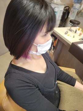 ヘアーアンドビューティーショップ エボルティー(hair&beauty shop EvoLuty) イヤリングカラー