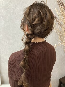 アールイー(Re:) サイド編み下ろし