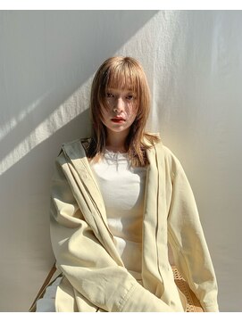 ローウェ 二子玉川(Louwe) ボブ/大人かわいい/フェザーバング/透け感グレージュ