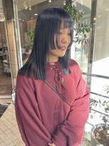 ヘアーアンドメイク ビス(HAIR&MAKE bis) ブルー×ブラックのグラデーションカラー☆【多田華歌】