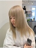 ホワイトベージュ