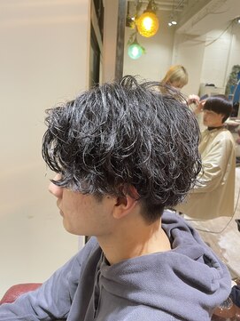 ヘアリゾートエーアイ 新宿西口店(hair resort Ai) メンズ/ブルーブラック/マッシュパーマ/波巻スパイラルパーマ