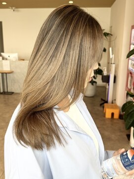 ビスポーク(BESPOKE) ミルクティーベージュシャドールーツ/バレイヤージュ