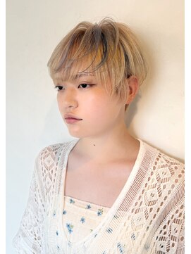 トト 船橋店(toto.) ☆ハイライトカラーくびれヘア奥行きショートレイヤーボブ[船橋]