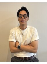 アンダーバーホワイト(_white) 吉田 裕馬