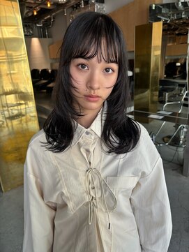 スクリーン(SCREEN) ミディアムヘア/暗めカラー/グランマッシュ/三宮/元町/居留地