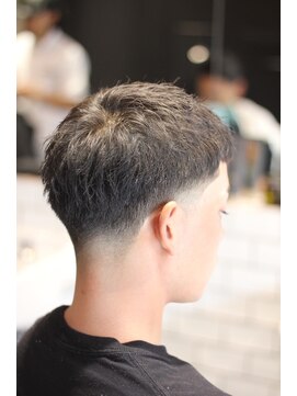 キングスマントーキョー 三鷹店(KINGSMAN TOKYO) フレンチクロップ