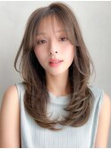 大人ガーリー似合わせミディアムレイヤーカットダークアッシュ