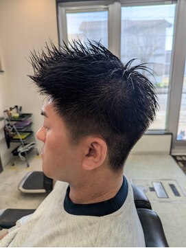 カオル(KAORU) ラフクロップショート