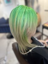 ムニユニーク(muni.unique)&nbsp;ネオングリーンミディアムウルフ