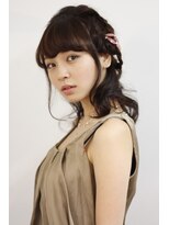 アトリエサニーデイ(atelier SUNNY DAY)&nbsp;編み込み/ハーフアップ/三つ編みアレンジ/ミディアム/フルメイク