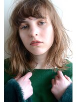 ミラバイグリーン(Mira by green)&nbsp;ラウンドバング×ミディアムレイヤー 03