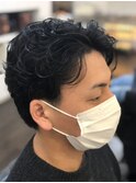 動きのあるツーブロスタイル