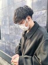 ナナシ(nanac) 波ウェーブパーマ 波巻きスパイラル 枝指名のみ