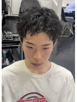 ジュネスゼロニ(JUNES 02) 黒髪アクティブショートスパイキーアップバング