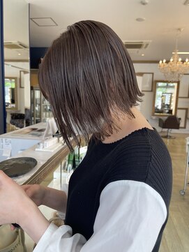 コワファースト 大分(COIFF1RST) 大人切りっぱなしボブ