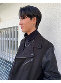 刈り上げないセンターパート×黒髪