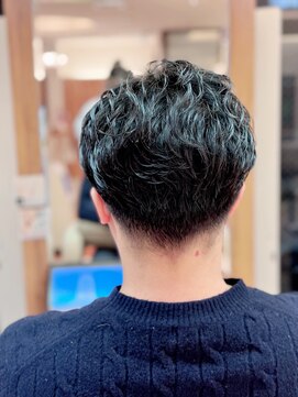 エルパティオ(EL PATIO) フェザーパーマ/大人/無造作/ニュアンス/ビジネス