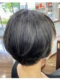 ショートボブ